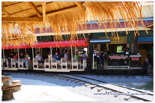 ตลาดน้ำหัวหินสามพันนาม ตลาดน้ำหัวหินสามพันนาม