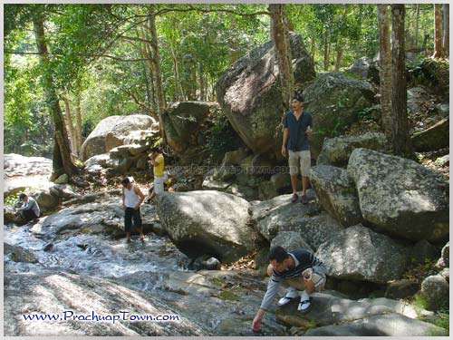 น้ำตกห้วยยาง น้ำตกห้วยยาง